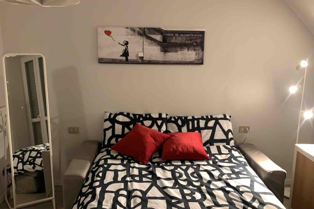 Milano Besana Rent Houseアパートメント エクステリア 写真
